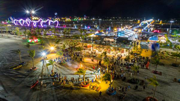 Thị trường đầu tư tại Phương Đông Vân Đồn sôi động dịp cuối năm