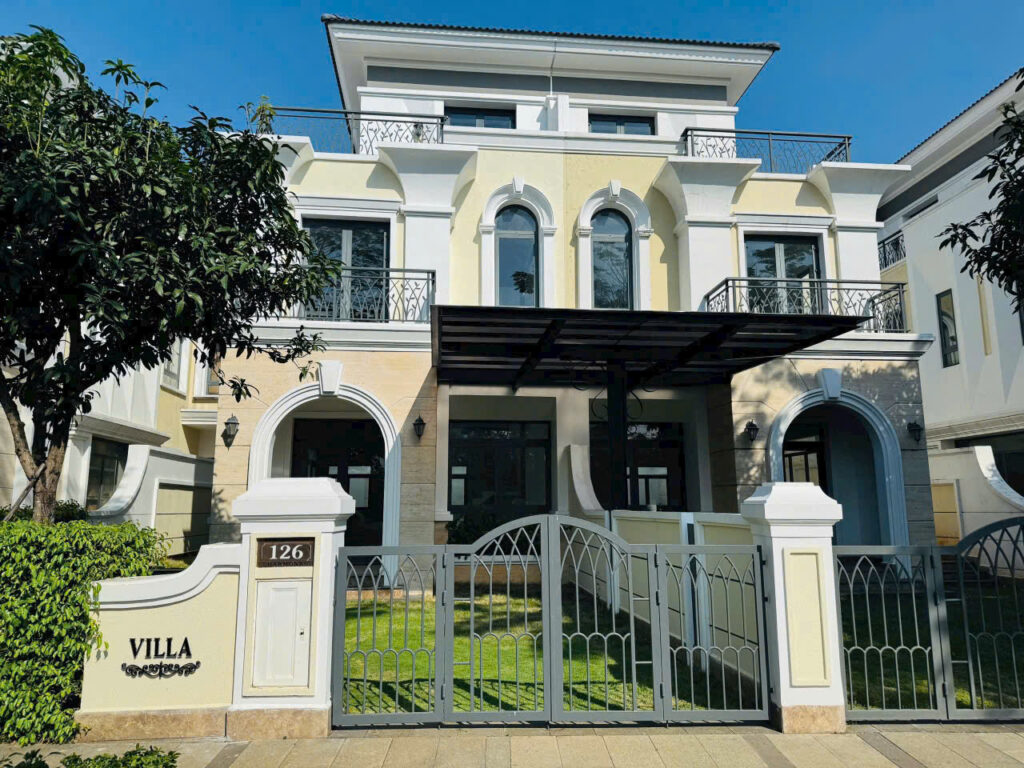 Cần bán Verosa Park ngang 7,5m Full nội thất siêu đẹp, Giá 20,5 tỷ